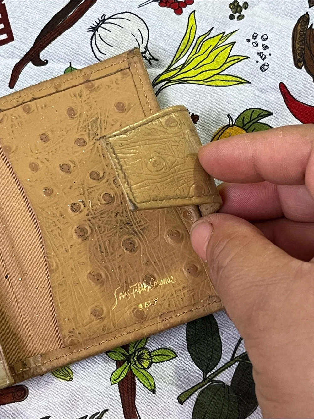 Saks Fifth Avenue Tan Faux-Ostrich Key & Card Wallet